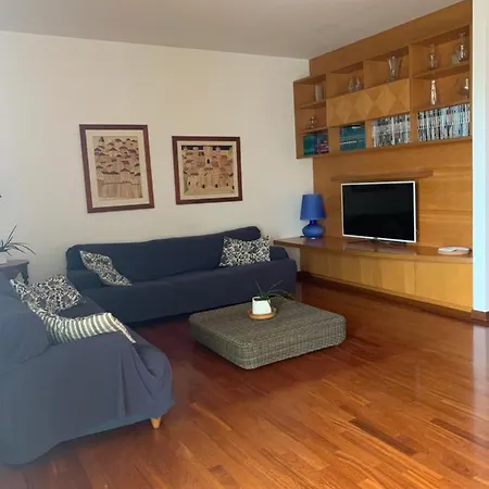 Luxury Tridente